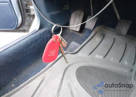 1990 Toyota Corolla Dlx from USA, damaged, VIN JT2AE94K5L3375304